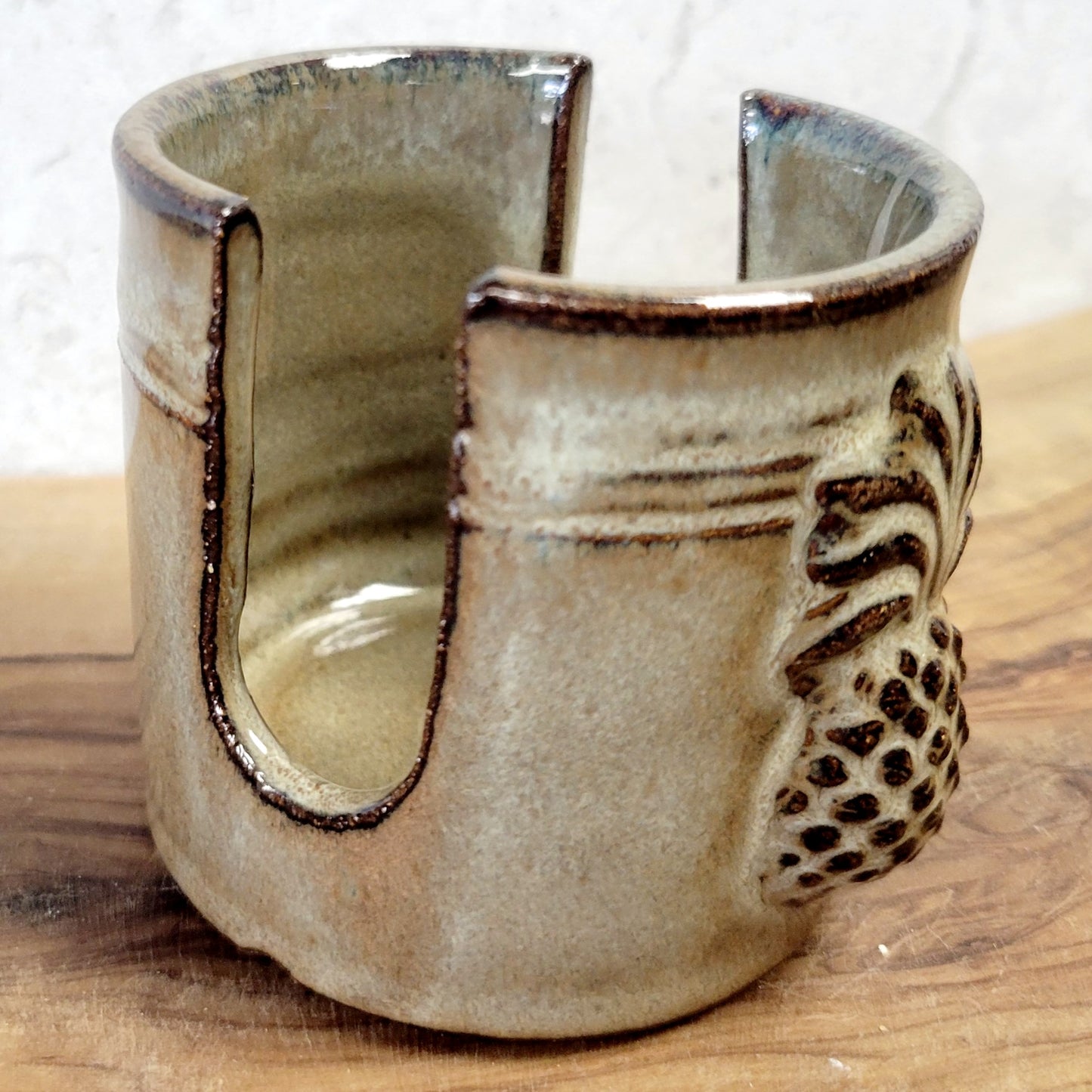 Pineapple Sponge Holder – Handmade Sponge Keeper Bronze