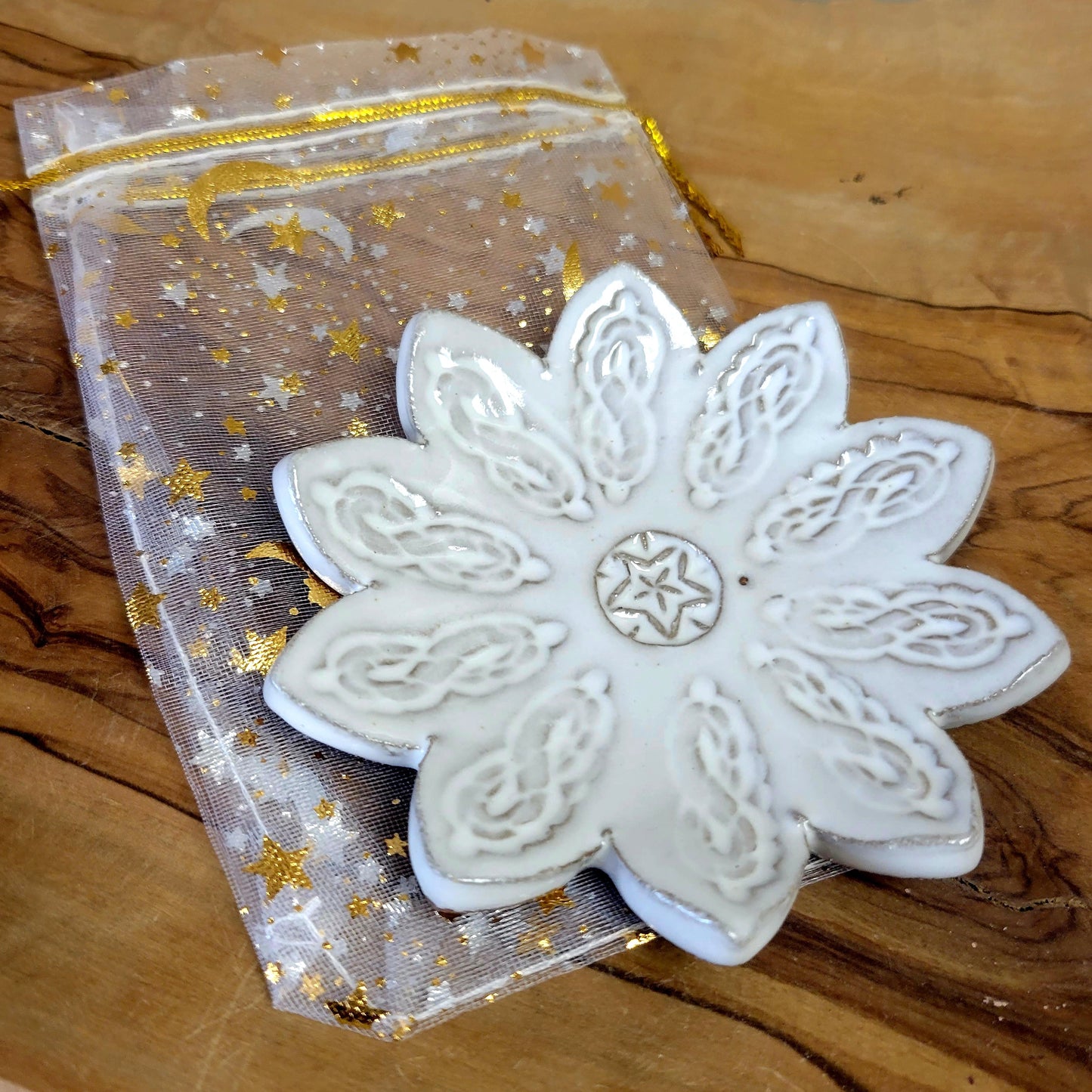 Mini Flower Teaspoon Holder for Coffee and Tea Station - Miniature Spoon Rest in Farmhouse White