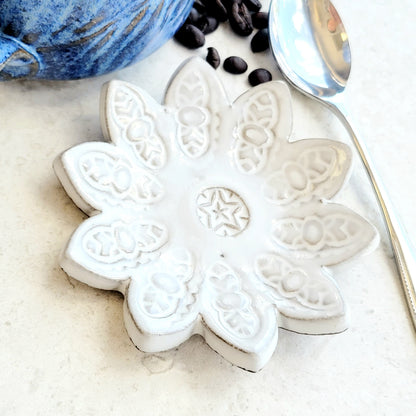 Mini Flower Teaspoon Holder for Coffee and Tea Station