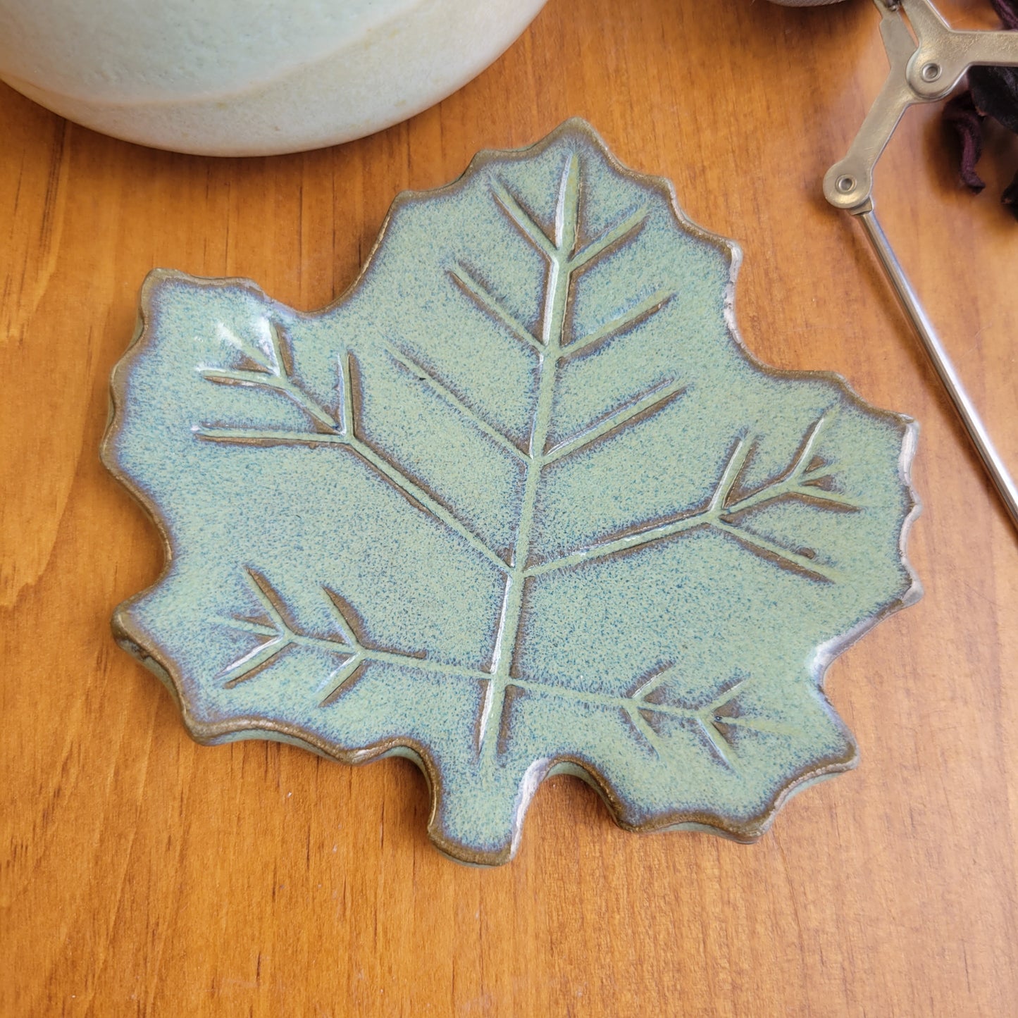 Maple Leaf Mini Spoon Rest for Coffee Station Green