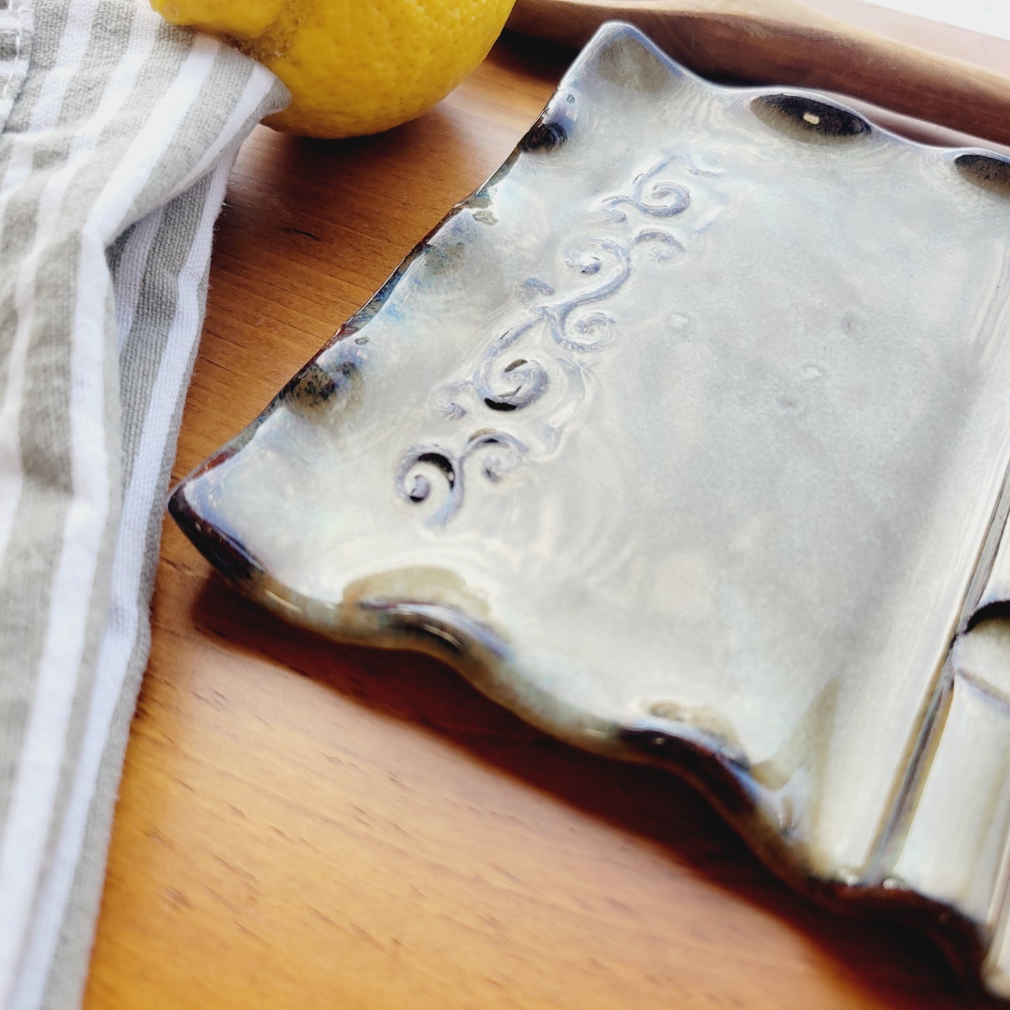 Multiple Slot Spoon Rest for Kitchen Countertop in Brown
