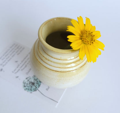 Cute Little Ceramic Vase for New Moms - Mommy Pot with Poem Card