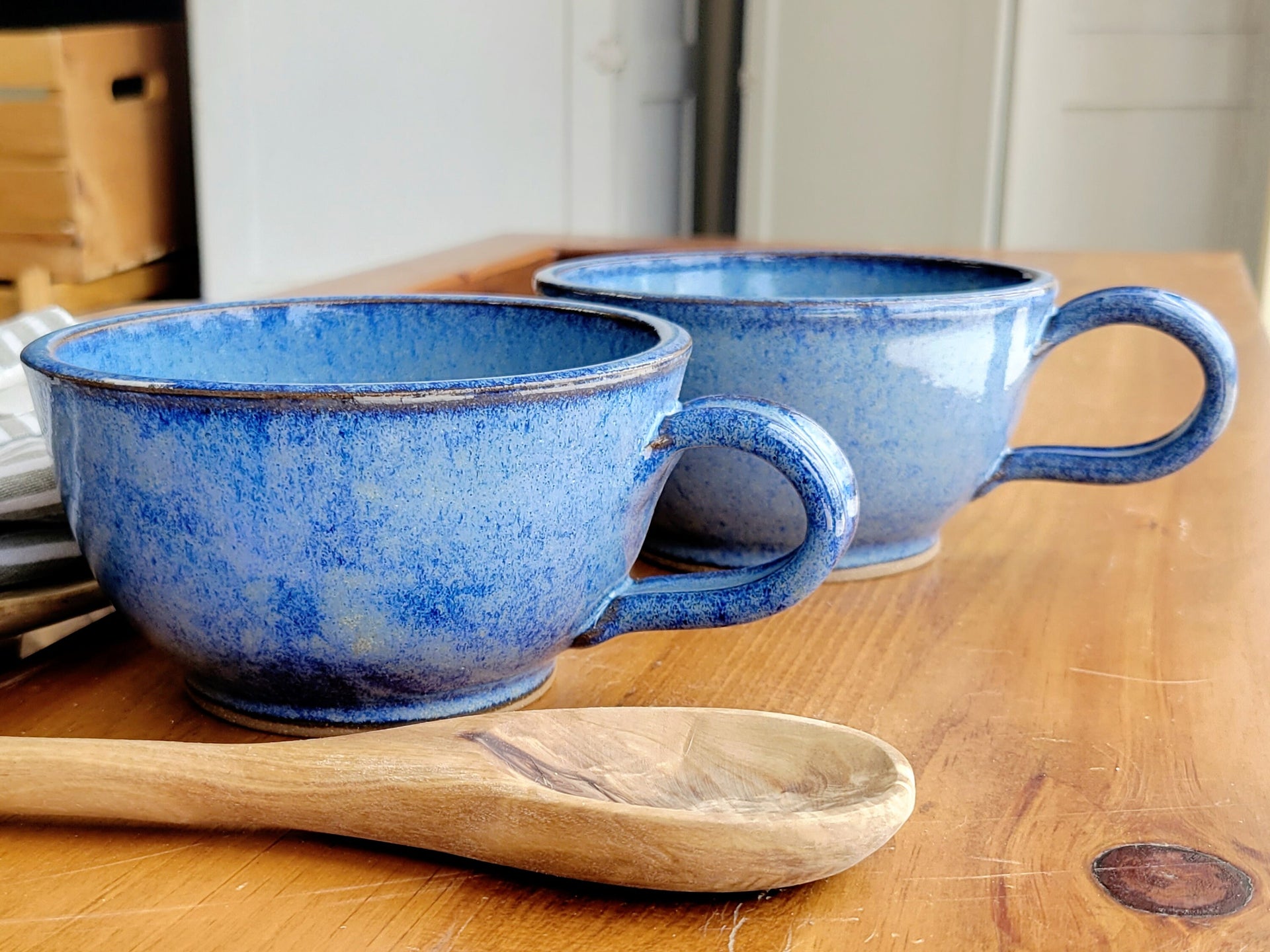 Deep Sides Chowder Bowls Soup Cereal Handles Cornflower Blue